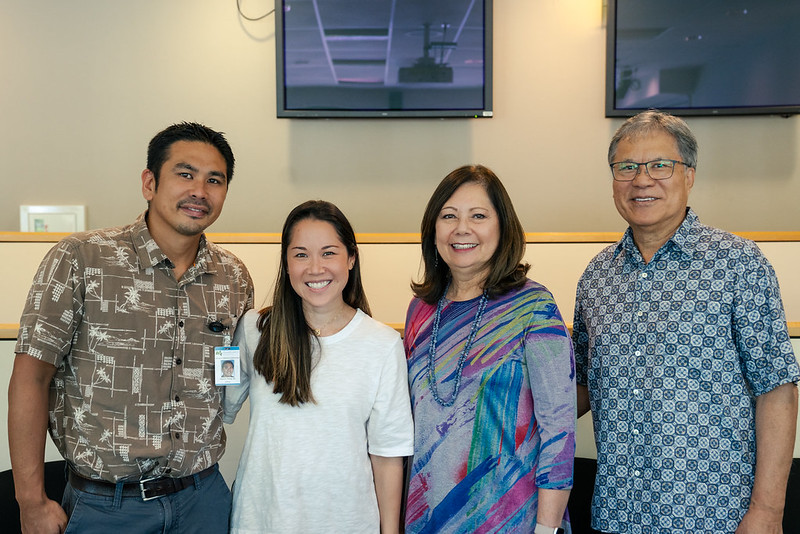 Award recipients Drs. Kapono Chang and Katherine Kianalani Choo-Loy met Anne Nohara Abaya and Allen Abaya.